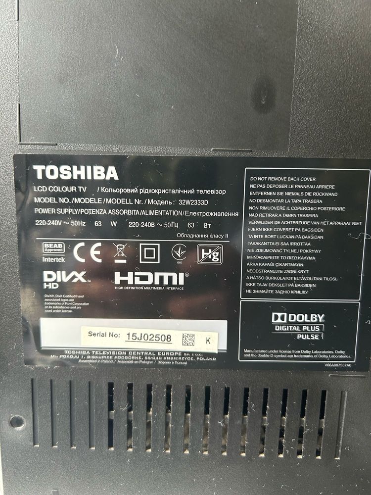 LCD Colour Tv, usado , serial n• 15J02508