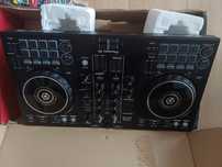 DDJ 400  konsola