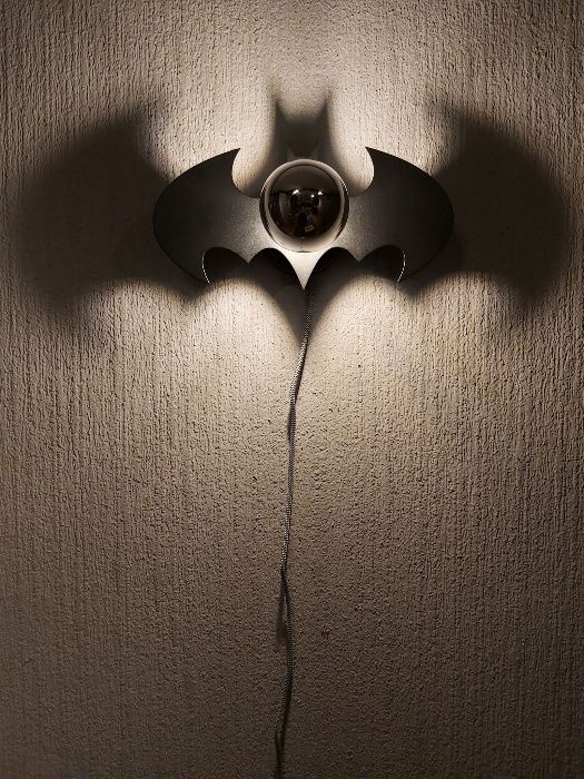 Lampka nocna kinkiet lampa cieniowa batman