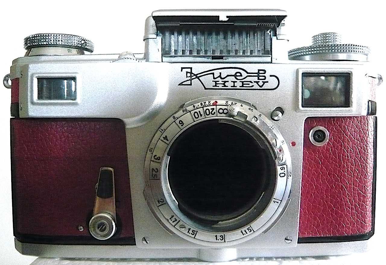 Fotografia Vintage. Kiev 4, clone Contax.  Jupiter 8M f2/53mm