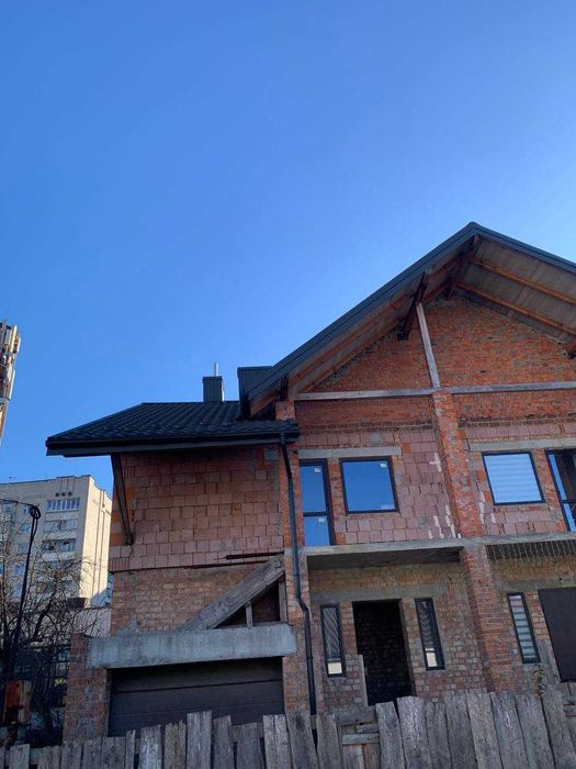 ТЕРМІНОВИЙ продаж будинок спарка котедж Львів