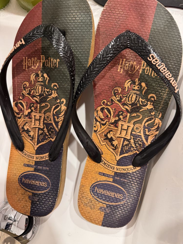 Chinelos havaianas Harry Potter casas 43-44 BRA 45-46 EUR
