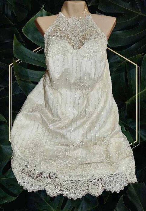 Роскошное короткое свадебное платье