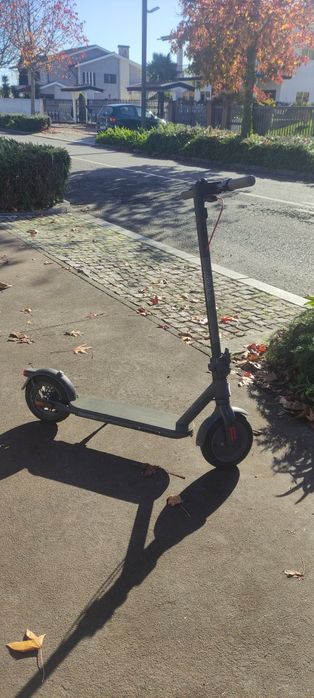 Trotinete Xiaomi 4 – em ótimo estado