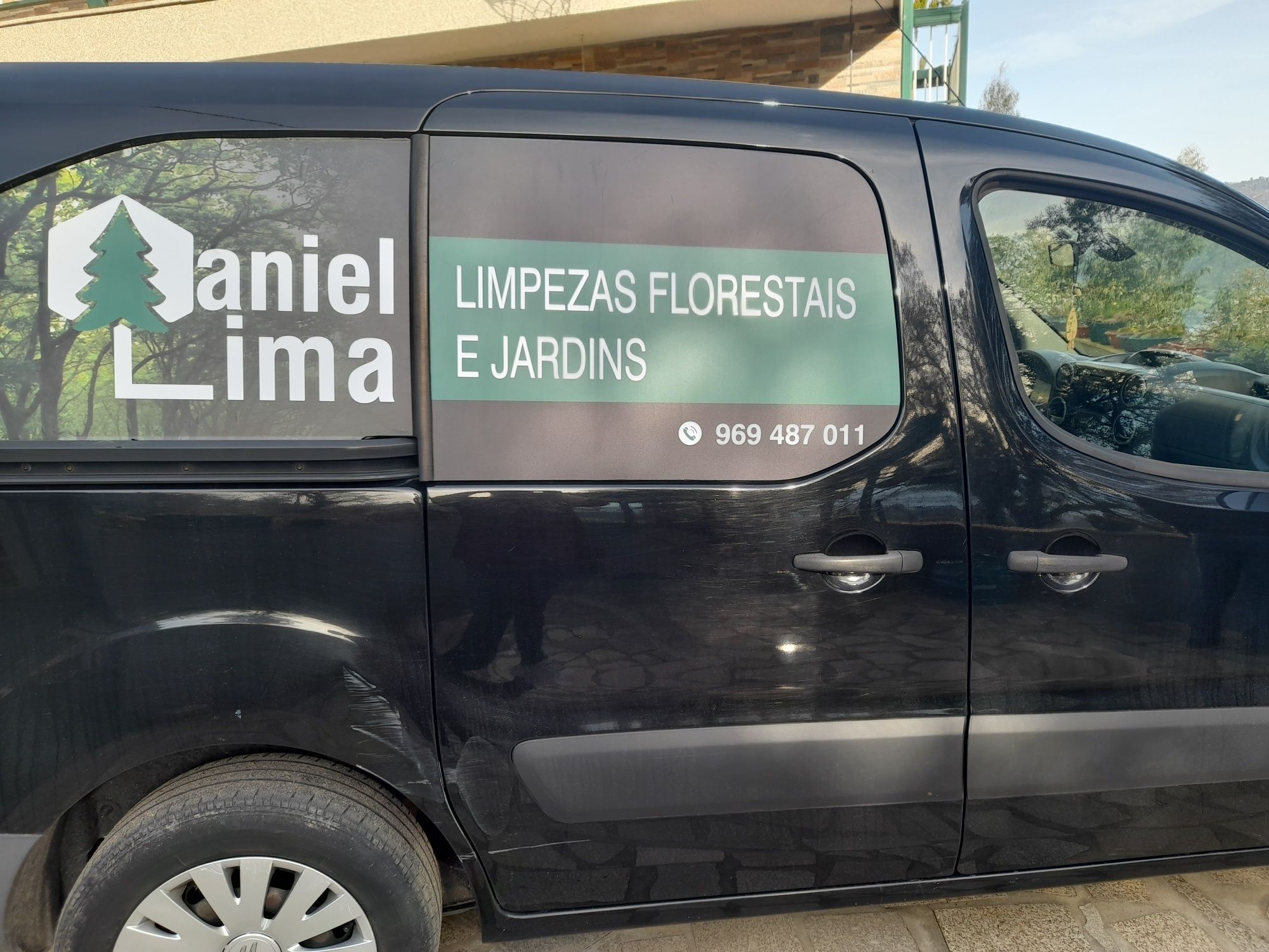 Limpezas florestais e urbanos e jardins