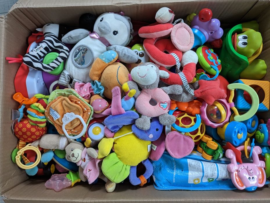 Interaktywna zabawka uciekająca grająca