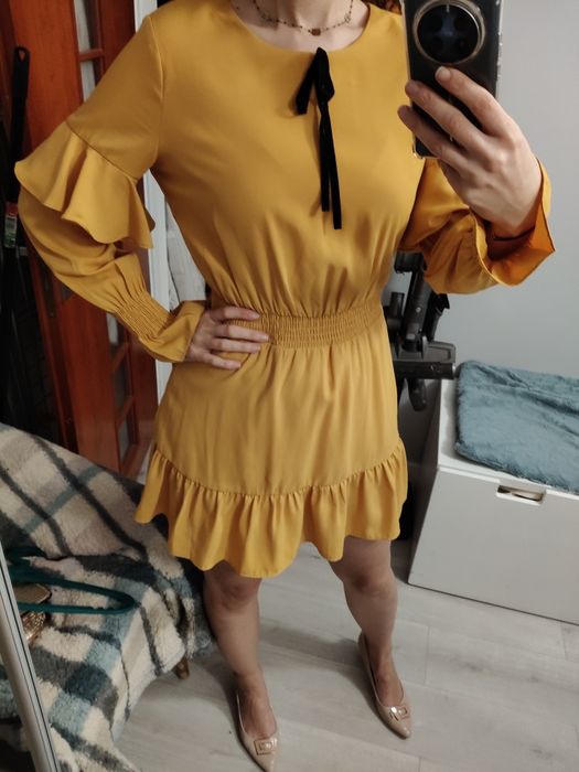 Sukienka wieczorowa Mohito, idealna na święta