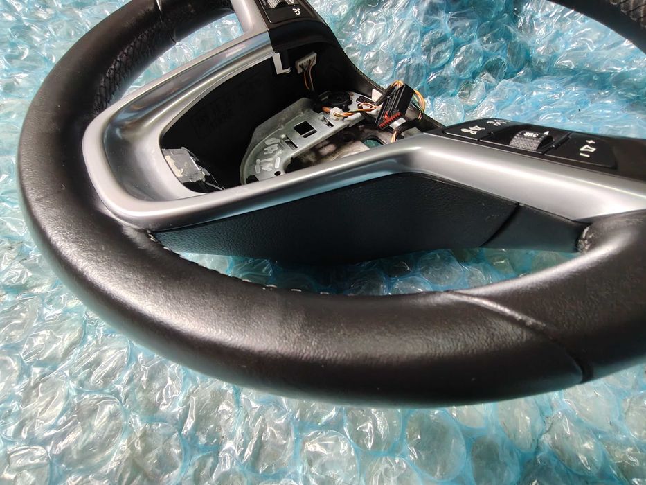 Kierownica Opel Astra IV J Skóra [Ładna]