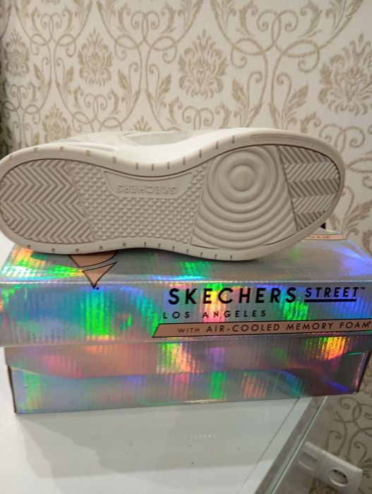 Кросівки Sketchers Uno Court