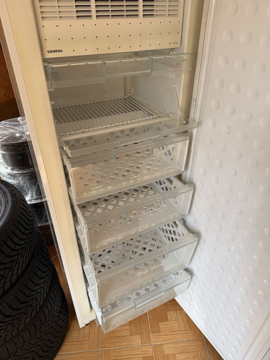 Морозильна камера Siemens GS30U451/01 No Frost