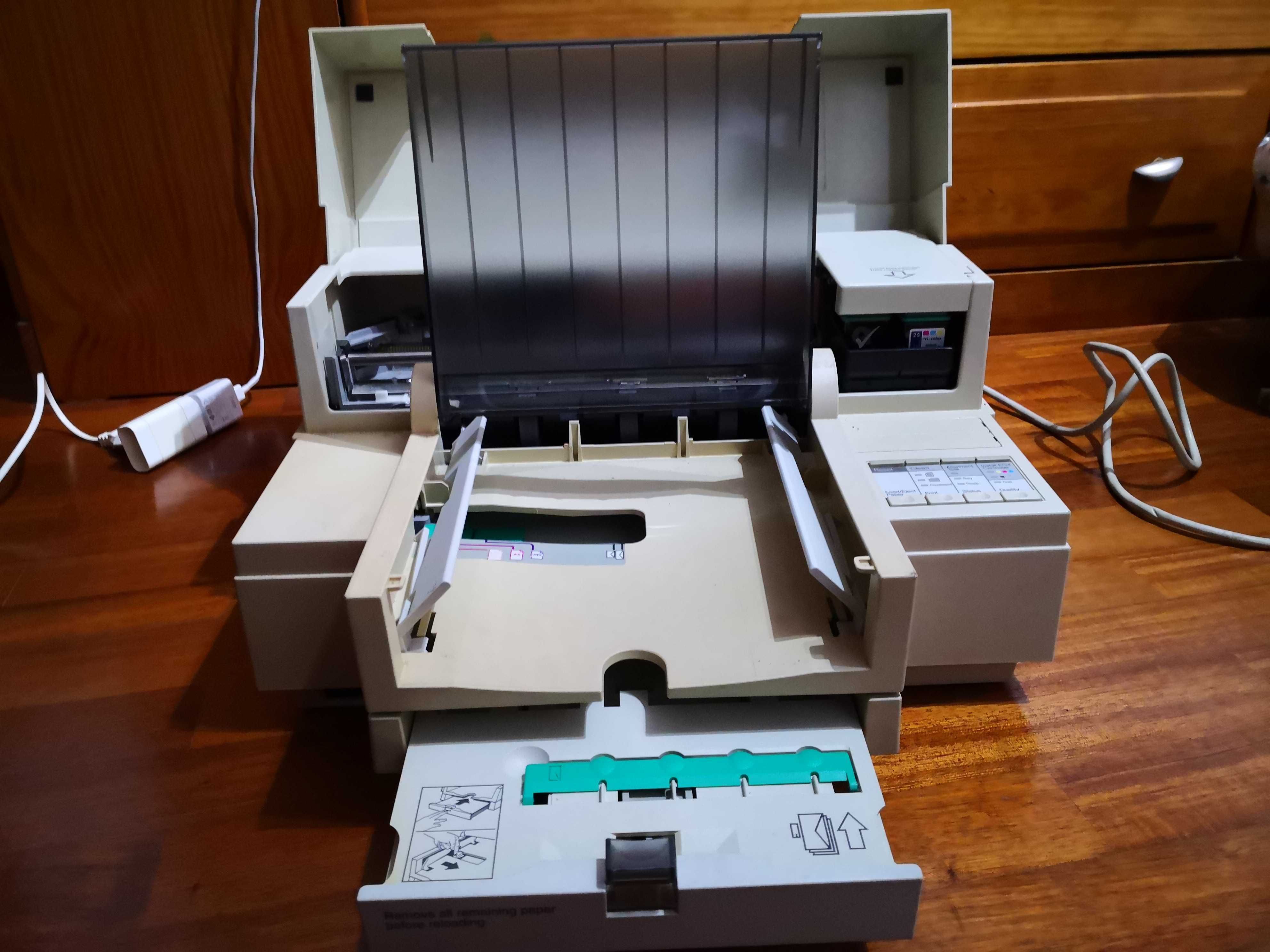Impressora HP DeskJet 550C