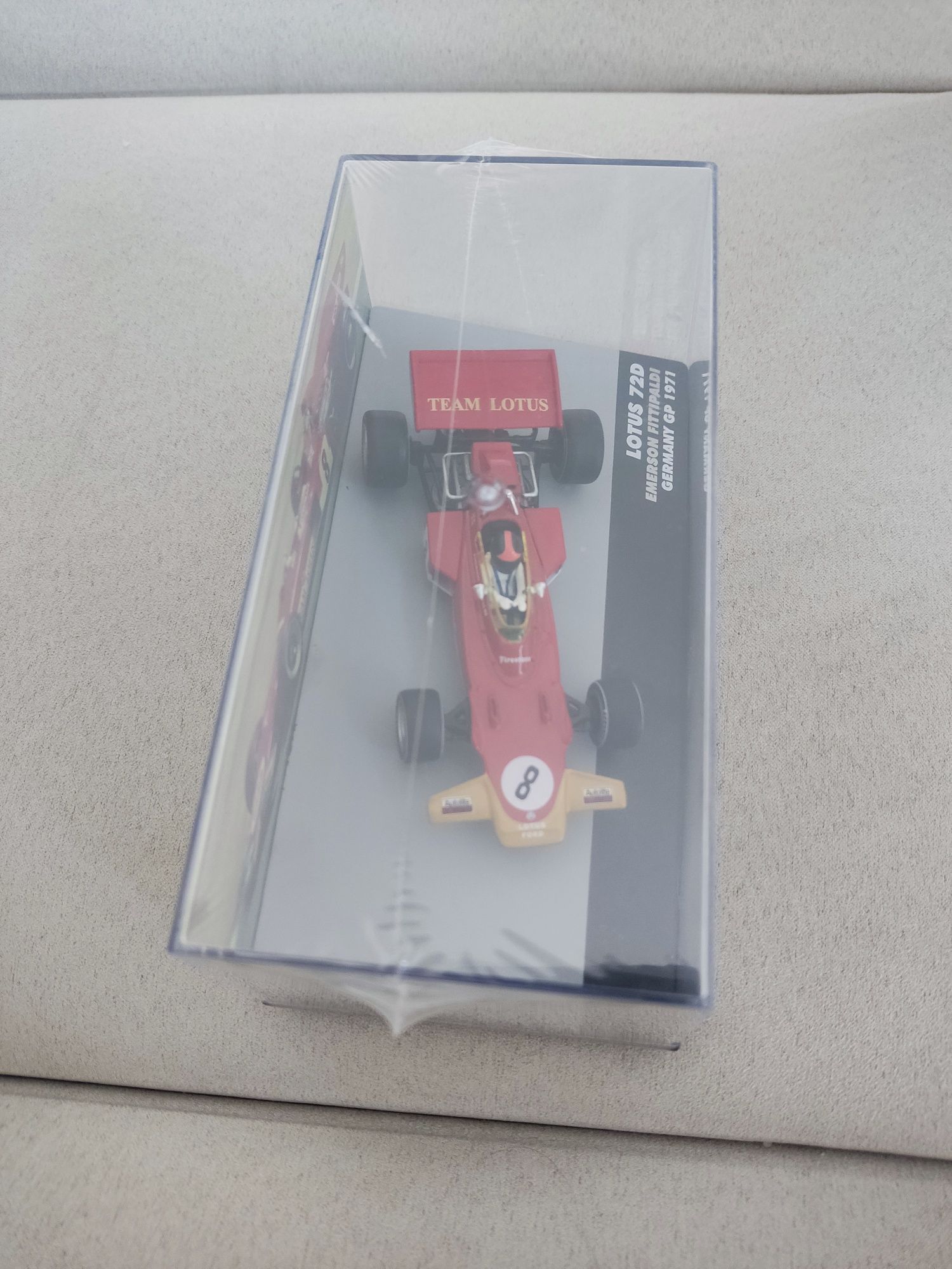 bolid F1 Lotus 72D Fittipaldi #8 1971