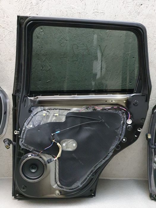 Двері праві задні Mitsubishi Outlander 3 2015-2021 Розборка