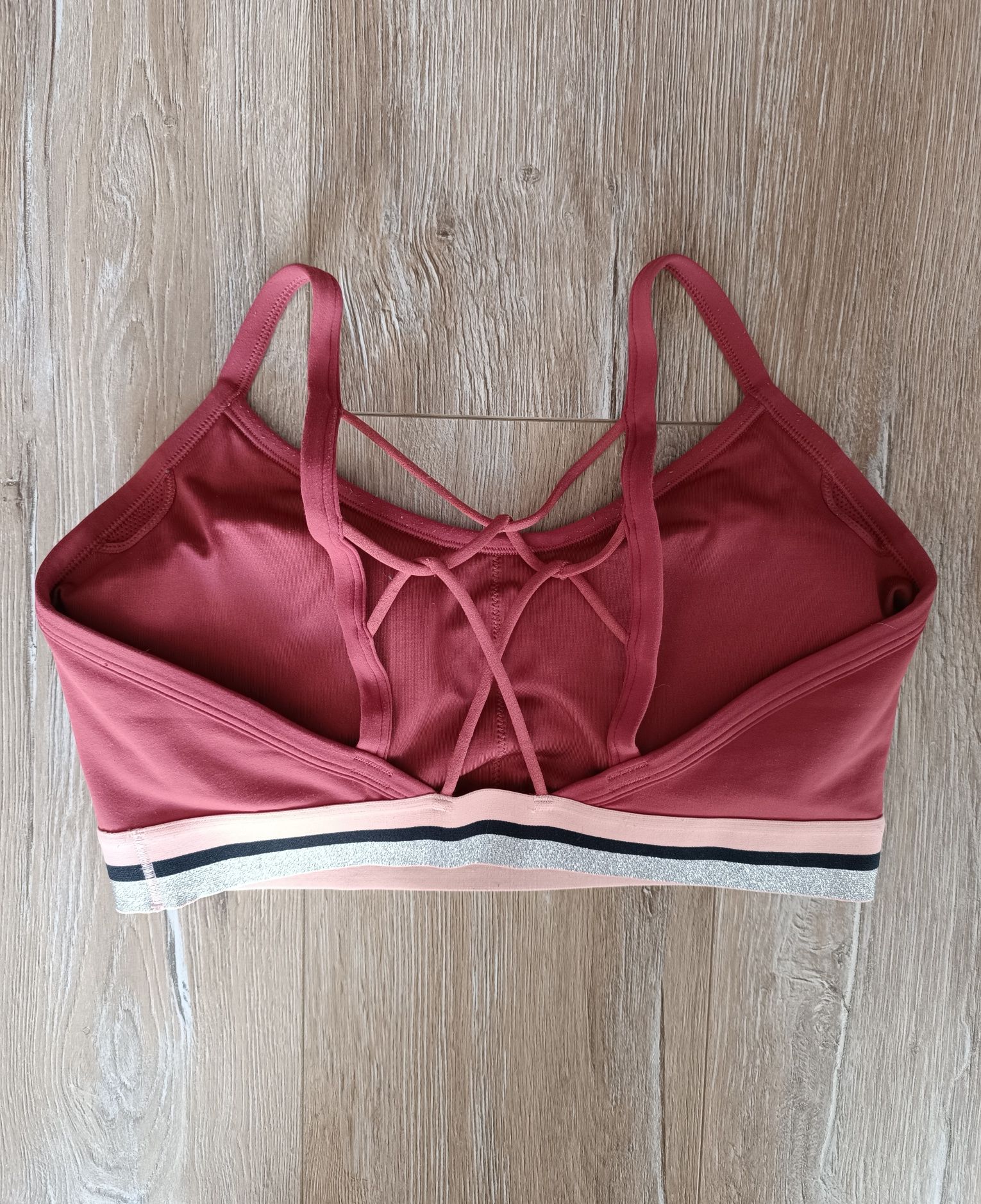 Stanik sportowy usztywniany Nike r. L