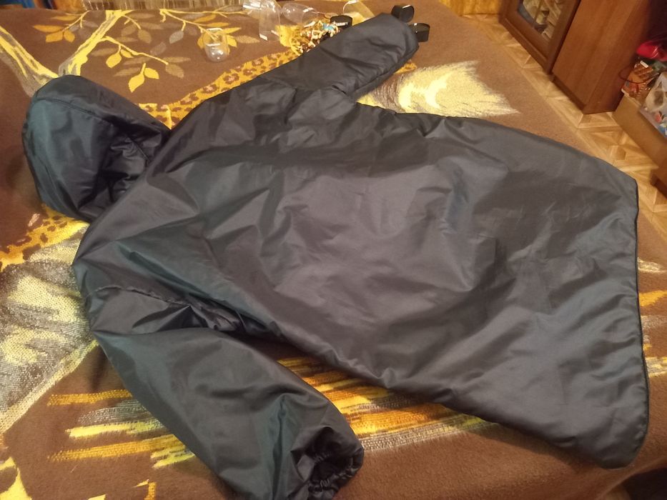 Батал демісезонная фірменная куртка пальто 62-64 розмір