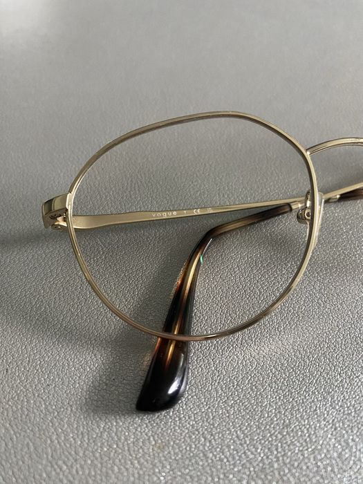 Oprawki damskie Vogue złote