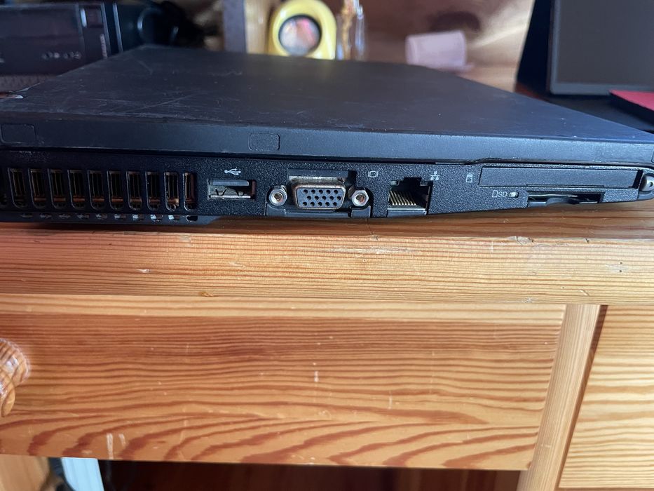 IBM Lenovo ThinkPad X60 retro vintage