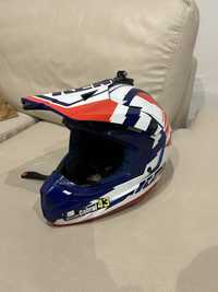 Capacete Kenny “Track Victory”