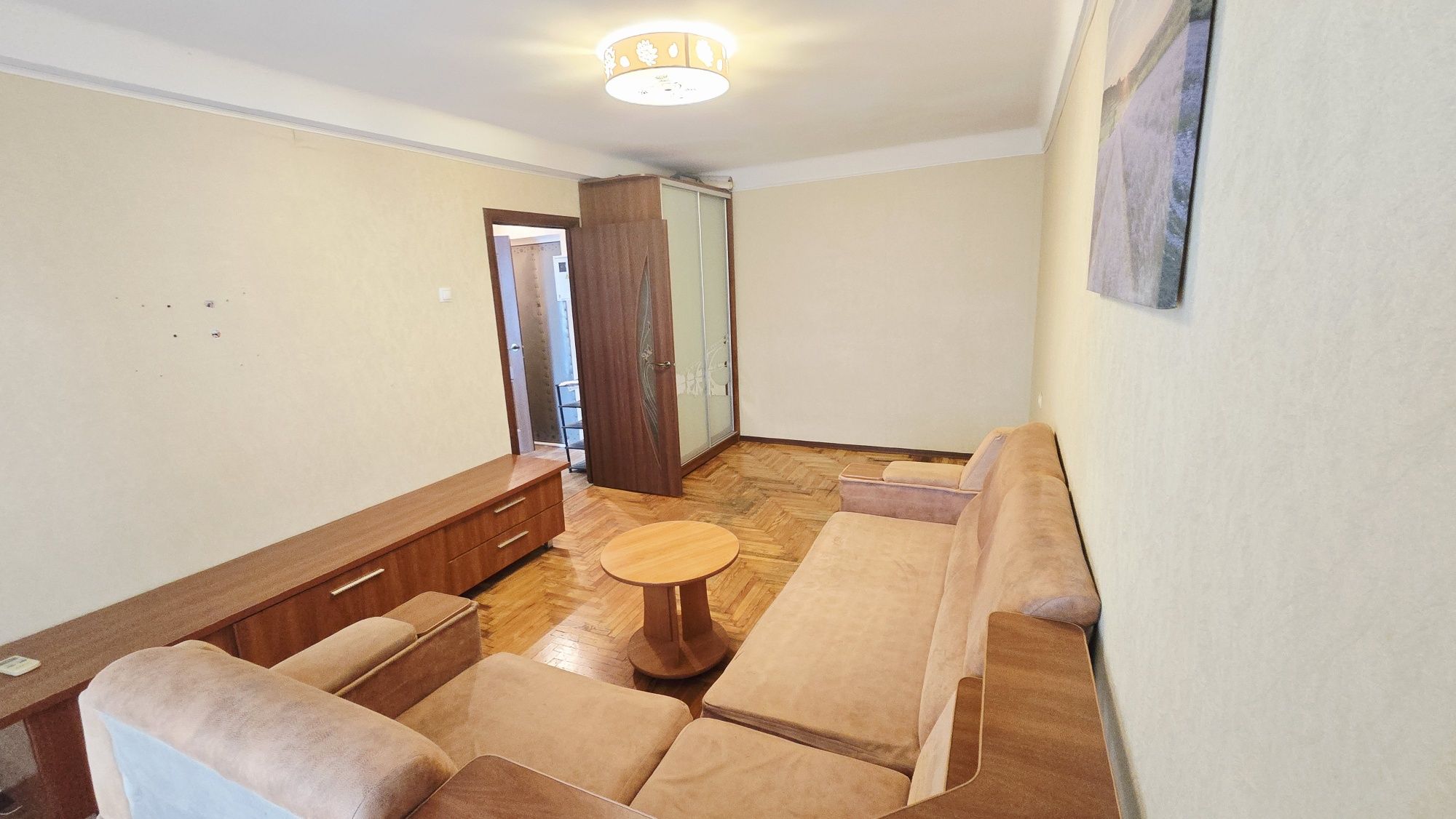 Продам 1 ком ул. Украинская