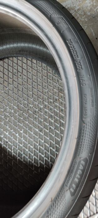 Pneus 315/30 r 21 Goodyear semi novos