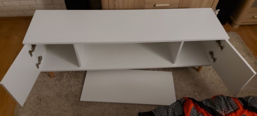 Szafka pod tv Focus.