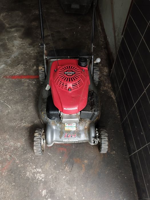 Kosiarka spalinowa honda z napędem