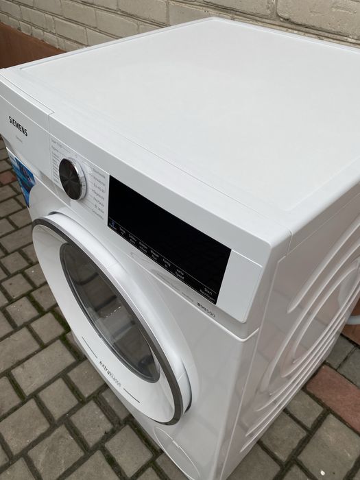 Пральна машина Siemens 2024 року