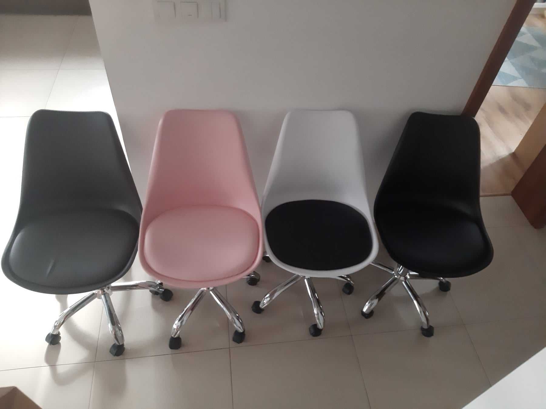 Nowe krzesła obrotowe z poduszką KOLORY