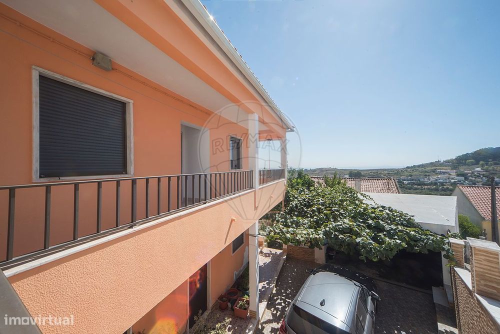 Moradia T6 para venda