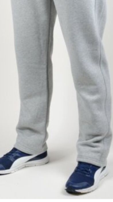 Спортивные брюки Reebok и Primark.