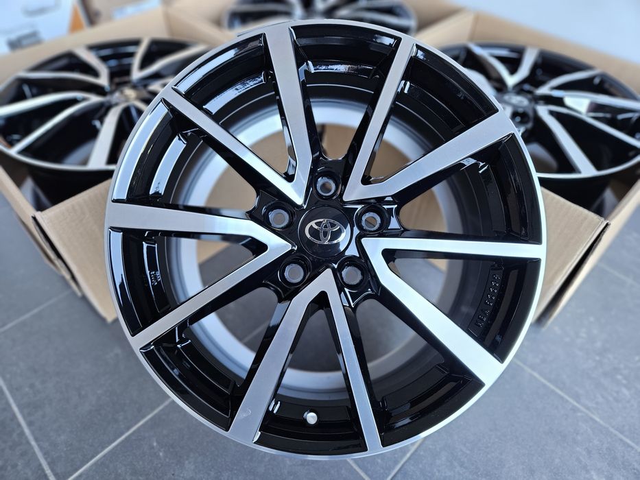 Toyota 17 " Nowe 5x114,3 Auris Corolla Avensis Yaris Cross C-HR Felgi