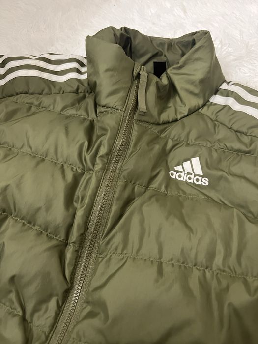 Пуховик Adidas Essential