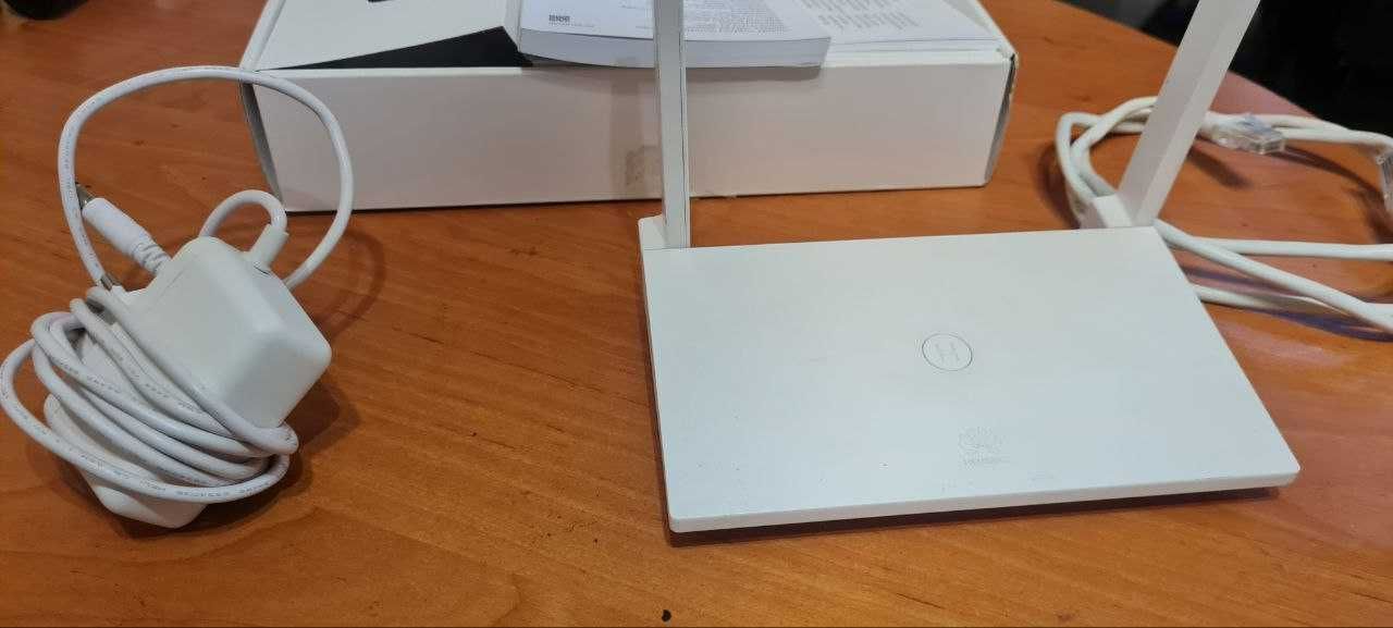 Wi Fi роутер Huawei WS318n