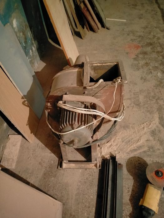 Вытяжка ,улитка.