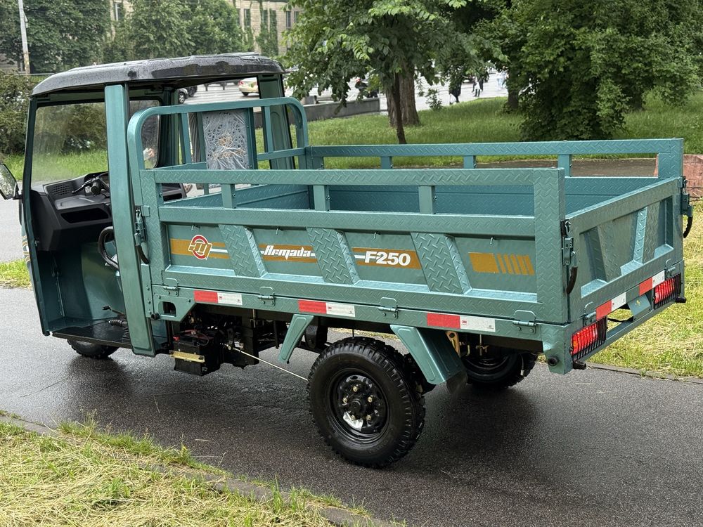 Трицикл бензиновый Armada F250cm3