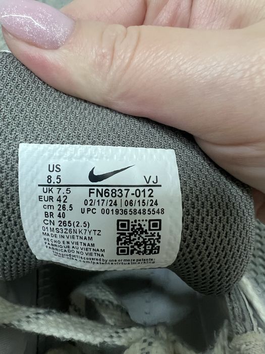 Кросівки Nike р. 42