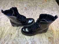 Buty Guess błyszczące