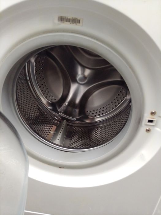 Стиральна машина