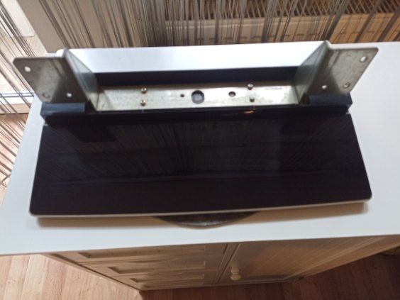 Telewizor Panasonic Viera 32 cale + dekoder, 2 piloty, HDMI