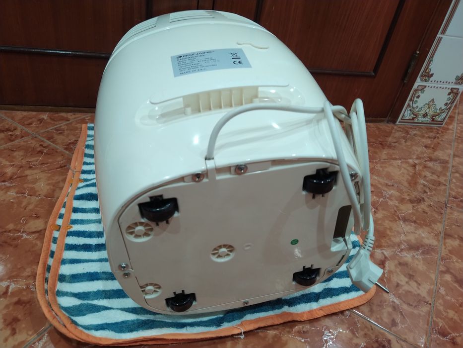Desumidificador Bionaire BD20. Casa quarto apartamento vivenda escritó