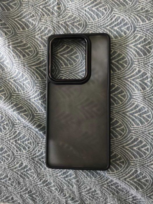 Отдам чехол  на Xiaomi Poco x7 pro