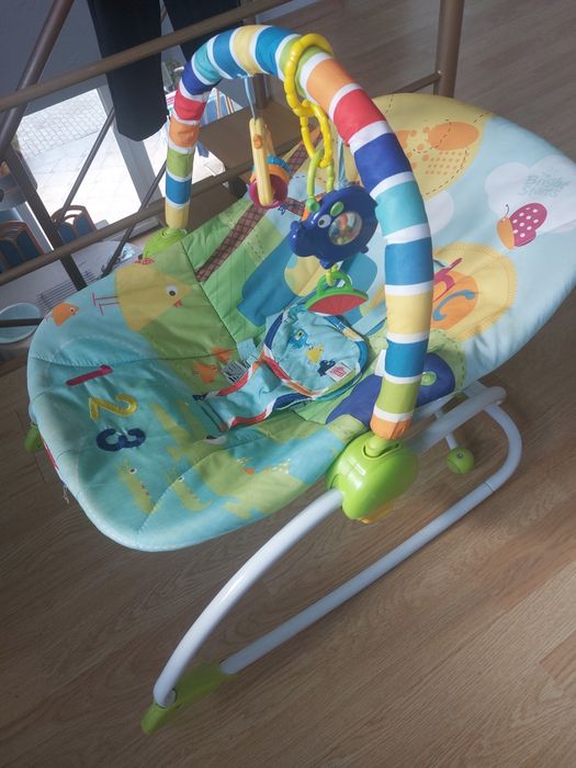 Leżaczek bujaczek i mata edukacyjna