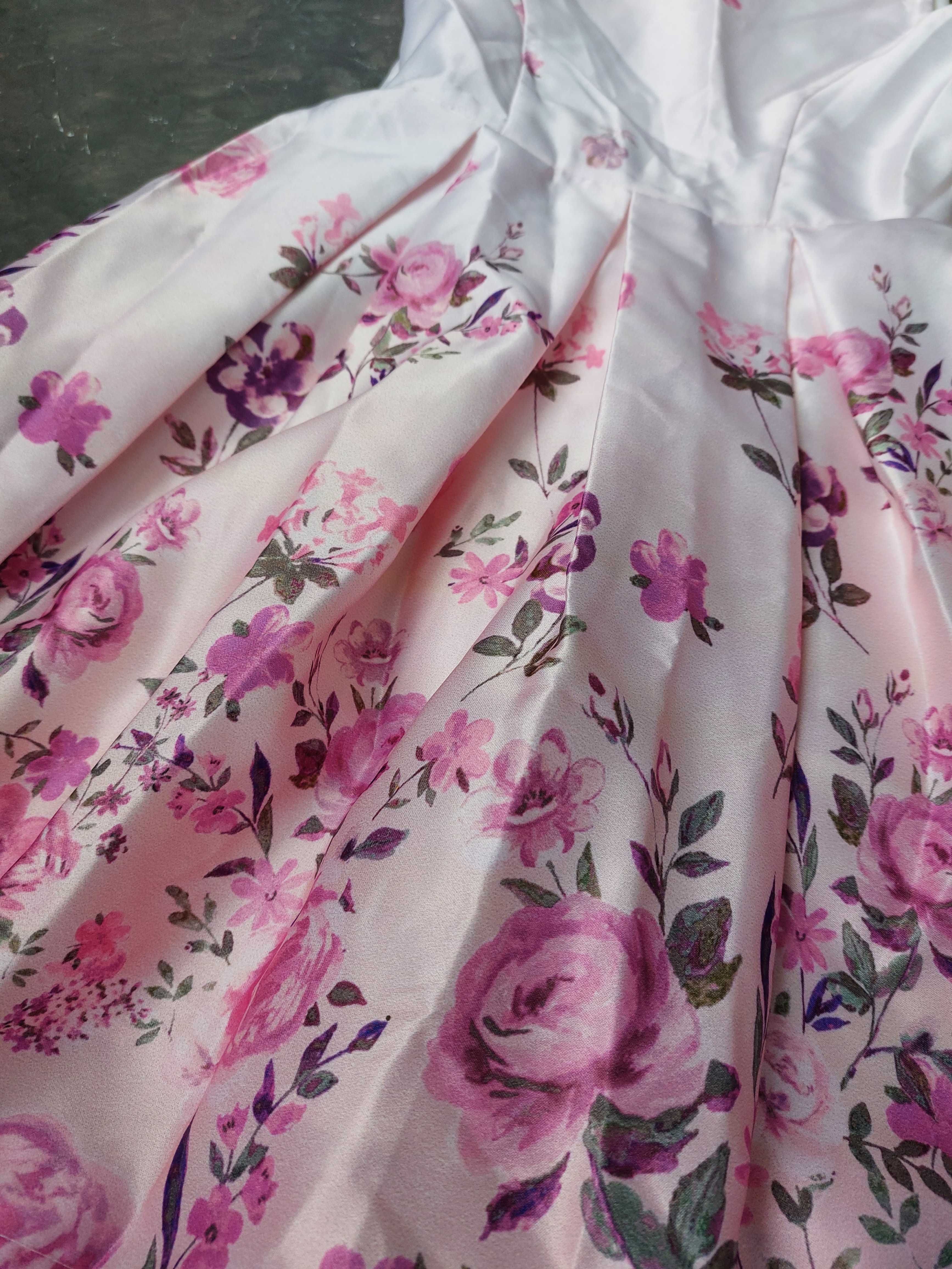 Сукня для дівчинки Reserved, 122 розмір