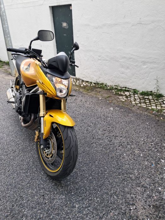 Honda hornet 600