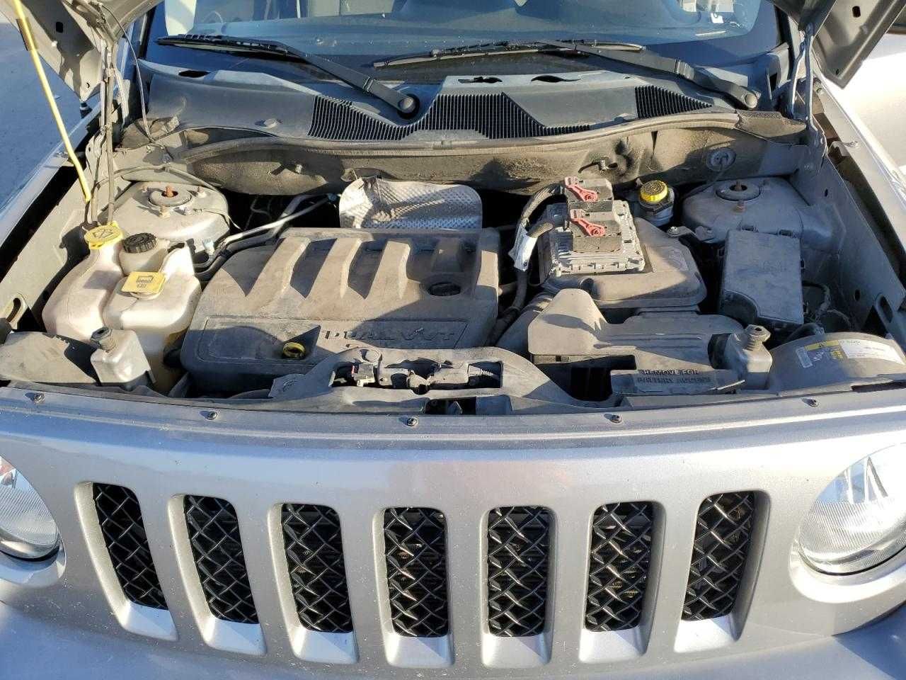 2016 JEEP Patriot  Latitude