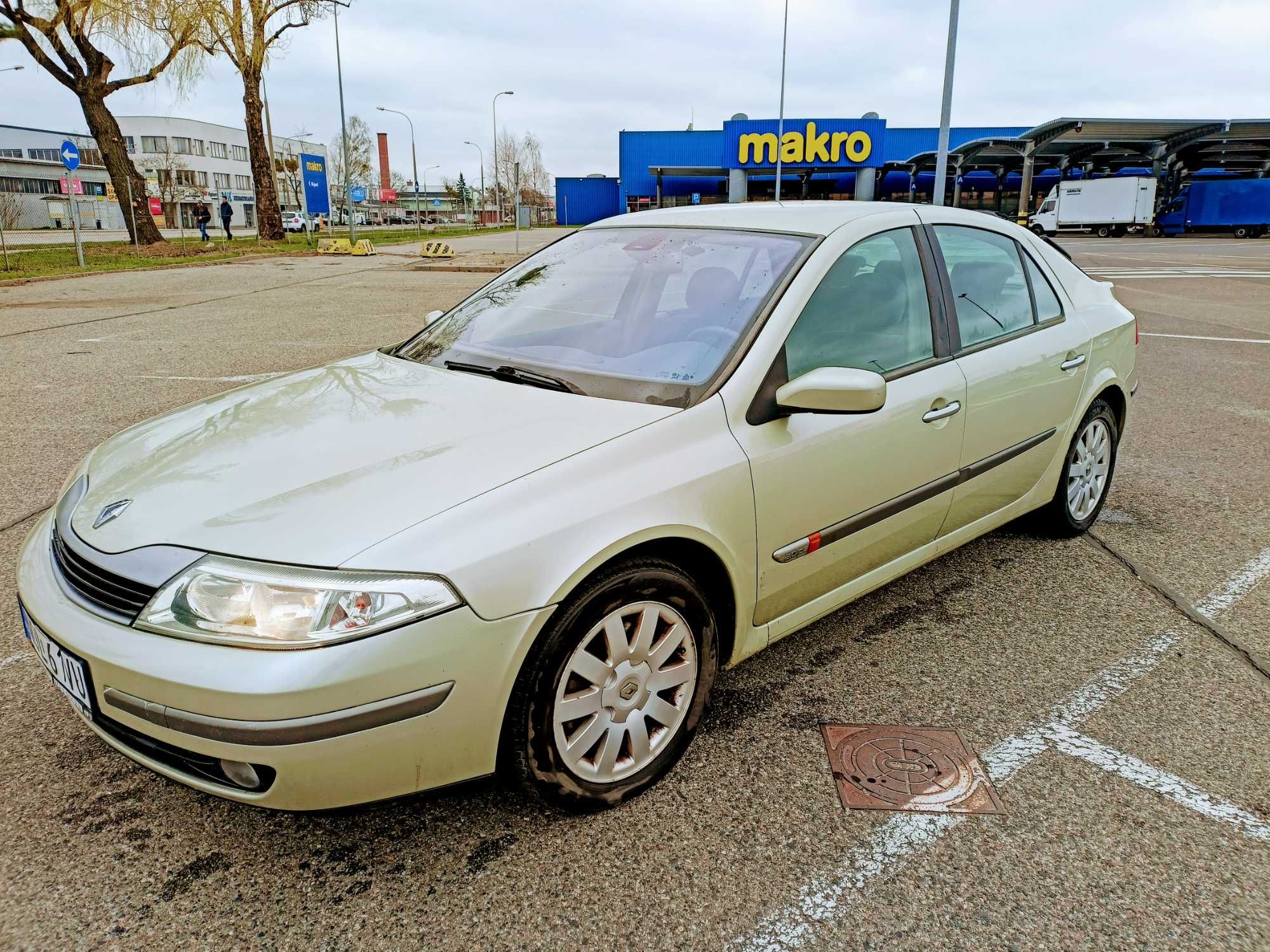 Sprzedam Renault Laguna II sedan z 2002r.