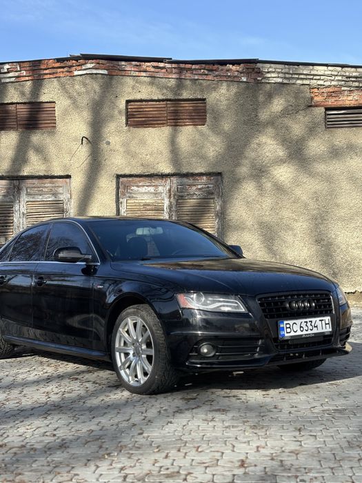 Ауді А4В8 2012 S-line