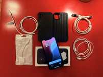 iPhone 11 Black 64 GB