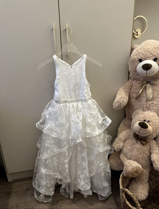 Сукня на прокат Буча