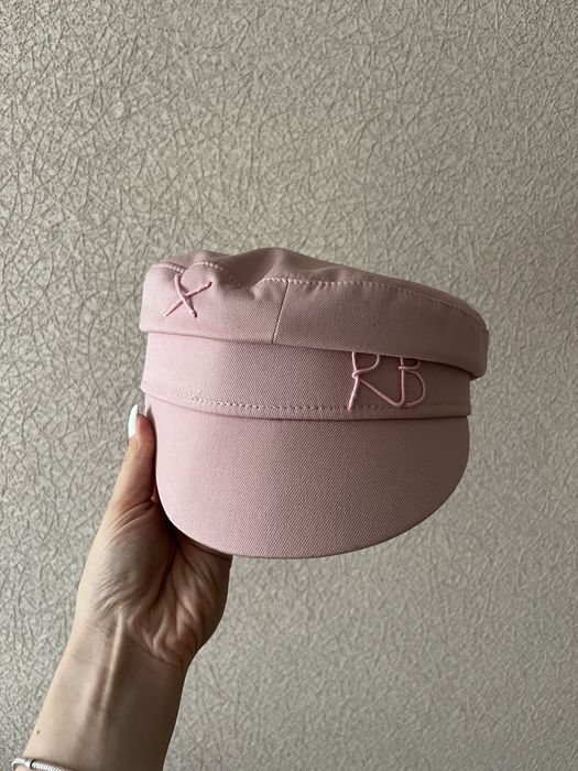 Стильна рожева капа / фуражка / кепі